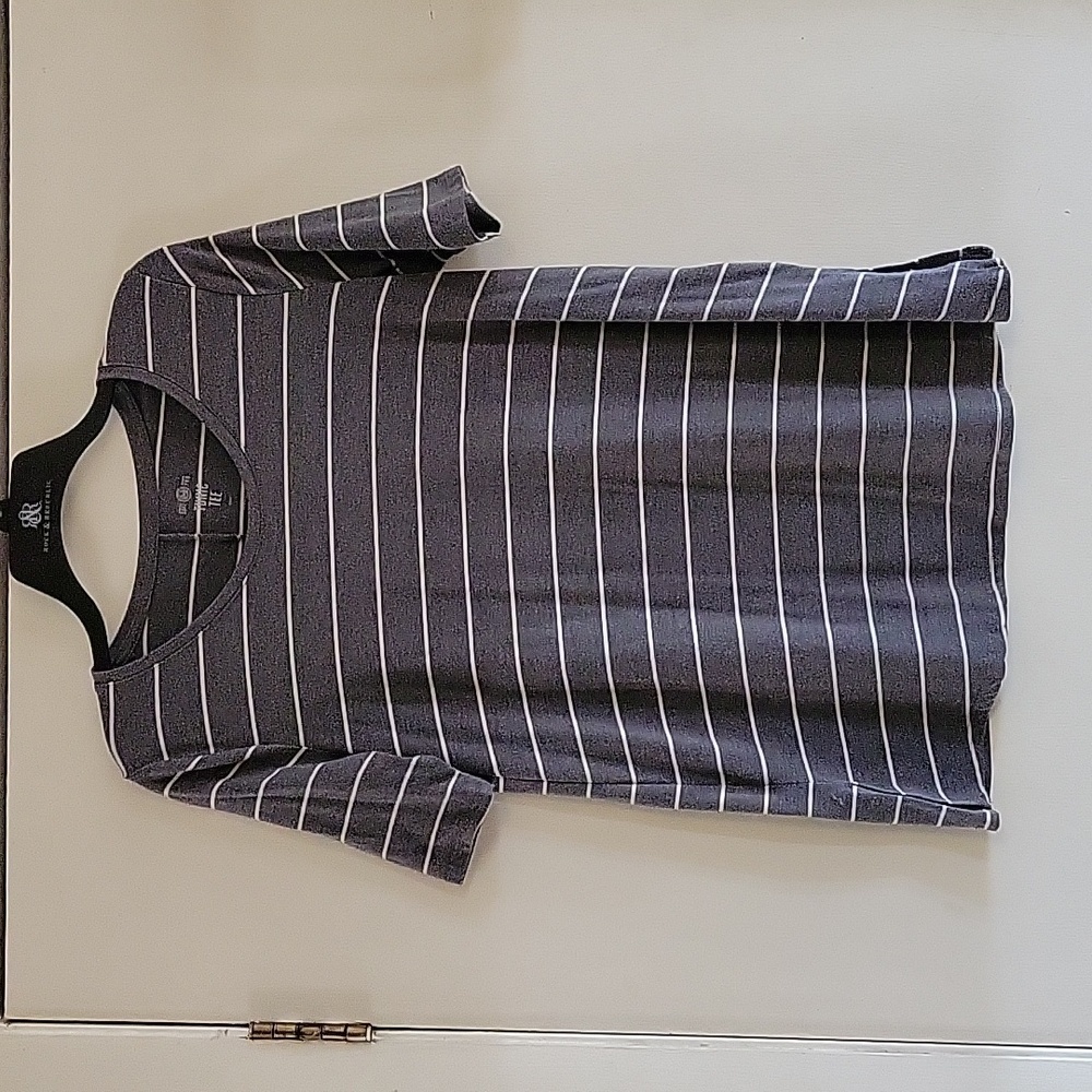 Grey & White Tunic Top